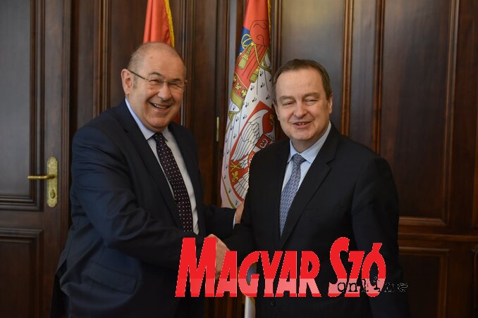Pásztor Ivica Dačić házelnökkel is egyeztetett (Ótos András felvétele) Pásztor Ivica Dačić házelnökkel is egyeztetett (Ótos András felvétele)