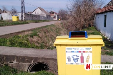 A 200 sárga konténert Bácsföldváron, Mileševón, Dreán, Radičevićen és Pecesoron helyezik ki (Fehér Rózsa felvétele)