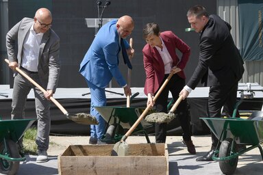BioSense Intézet épületének alapkőletétele (Ótos András felvétele)