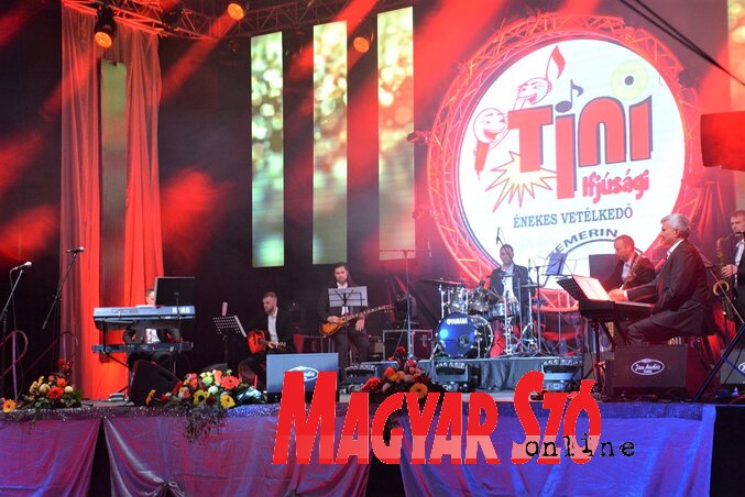 Aleksandar Dujin zenekara a Tini fesztiválon (archív fotó 2019-ből)