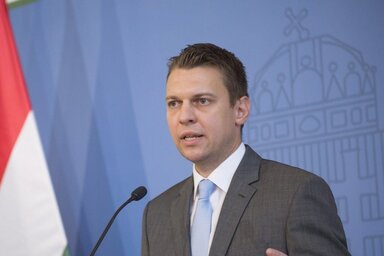 Menczer Tamás, a magyar Külgazdasági és Külügyminisztérium államtitkára Menczer Tamás, a magyar Külgazdasági és Külügyminisztérium államtitkára