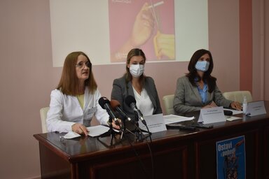 Dr. Nada Kostić Bibić, dr. Verica Dronjak és Jelena Pavlović