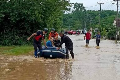A Šabac melletti Gornja Vranjskában 20 embert evakuáltak (Fotó: MUP)