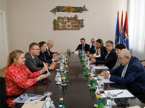 Vajdaságnak jelentős szerepe van a szerbiai európai integrációban, hangzott el a megbeszélésen (Radivoj Hadžić/Képviselőházi sajtószolgálat)