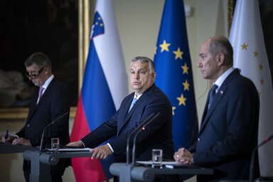 Andrej Babiš, Orbán Viktor és Janez Janša (Fotó: MTI)