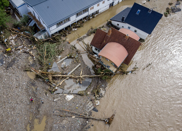 Az Ahr folyó a nyugati Insulban számos épületet öntött el (Fotó: AP via Beta)