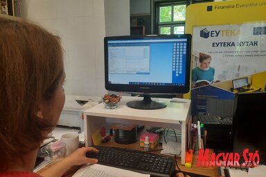 Szinte teljesen online valósult meg az átállás