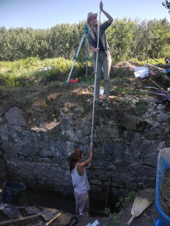 Értékes leletek kerültek felszínre a tavalyi ásatásokon (Fotó: Fehér Rózsa) Értékes leletek kerültek felszínre a tavalyi ásatásokon (Fotó: Fehér Rózsa)