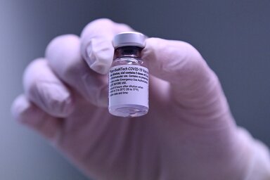 Budapest, 2021. janu�r 5.
Pfizer-BioNTech vakcina a Szent L�szl� K�rh�zban 2021. janu�r 5-�n.
MTI/Kov�cs Tam�s
