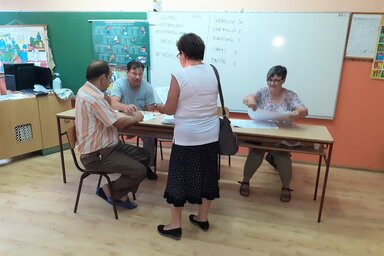 Szavazóhely a pacséri Moša Pijade Általános Iskolában (Fotó: Kazinczy Paszterkó Diana)