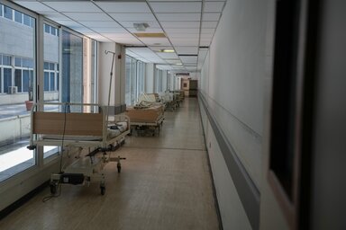 Az intenzív terápiás részlegen gyógykezelt páciensek száma aggasztja az egészségügyi dolgozókat (Beta illusztráció)