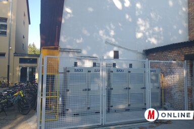 Az új gázkazánok az iskolaudvarban