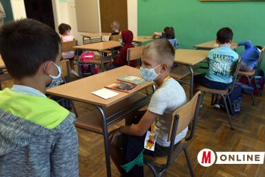 Nem zárható ki, hogy a válságstáb javasolja a tantermiről a távoktatásra való áttérést (Ótos András archív felvétele)