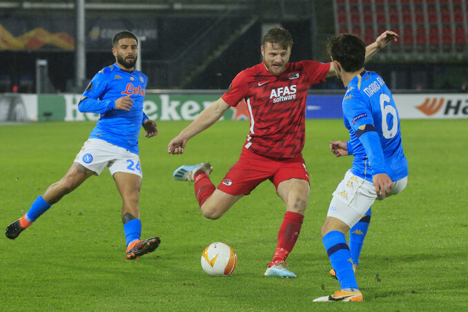 A Napoli csoportelső és kieső is lehet (Fotó: Beta/AP)