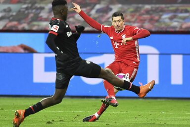 Lewandowski három pontot érő mozdulata (Fotó: Beta/AP)