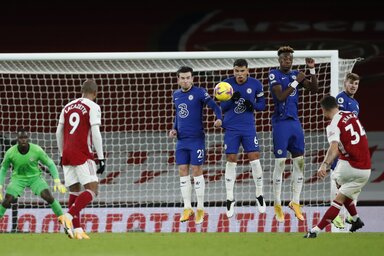 Xhaka tökéletes szabadrúgása (Fotó: Beta/AP)