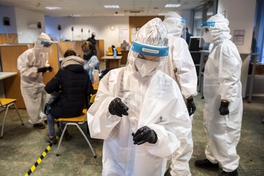 Folytatódik a köznevelésben dolgozók tesztelése (Fotó: MTI/Mónus Márton)