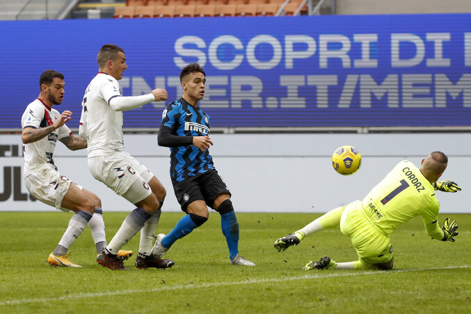 Lautaro Martínez mesterhármasig jutott a Crotone ellen (Fotó: Beta/AP) Lautaro Martínez mesterhármasig jutott a Crotone ellen (Fotó: Beta/AP)