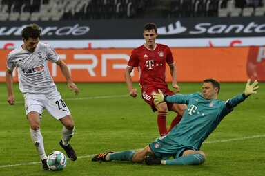 Ritka momentumok: Neuer hálója háromszor rezdült meg egy meccsen! (Fotó: Beta/AP)