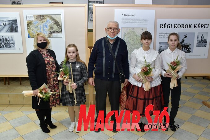 Puskás Károly és a horgosi fellépők