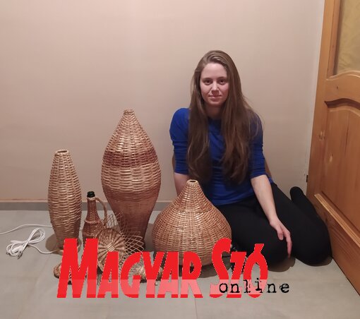 Boglárka és a munkái Boglárka és a munkái