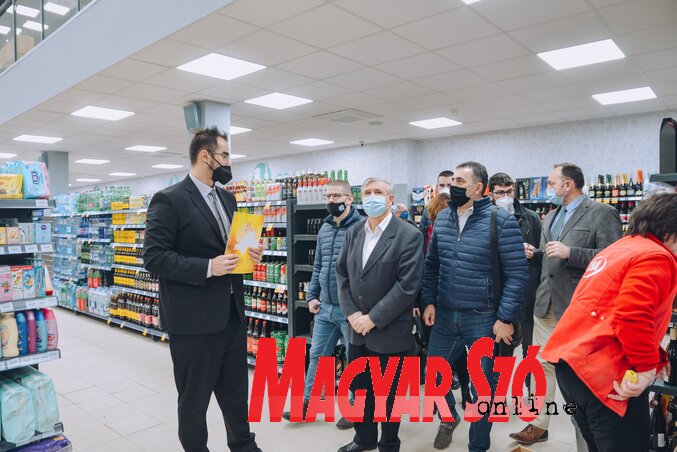 Az újranyitásra a város vezetősége is hivatalos volt Az újranyitásra a város vezetősége is hivatalos volt