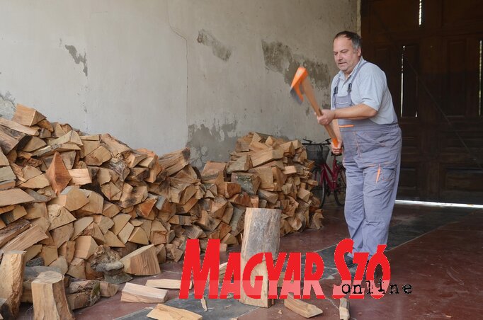 A falugondnokok mindig az aktuális igényeknek tesznek eleget A falugondnokok mindig az aktuális igényeknek tesznek eleget