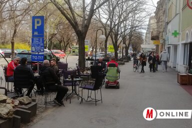 A vendéglők tulajdonosai szerint nem szegik meg a korlátozásokat