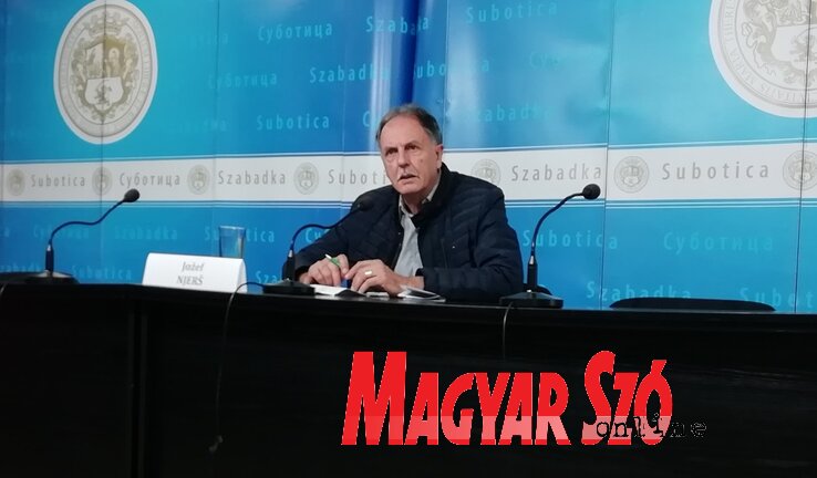 Dr. Nyers József (Fotó: Lackó Varjú Sára) Dr. Nyers József (Fotó: Lackó Varjú Sára)