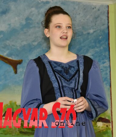Golić Teodora magyar népdalokat énekelt (Fotó: Gergely József) Golić Teodora magyar népdalokat énekelt (Fotó: Gergely József)