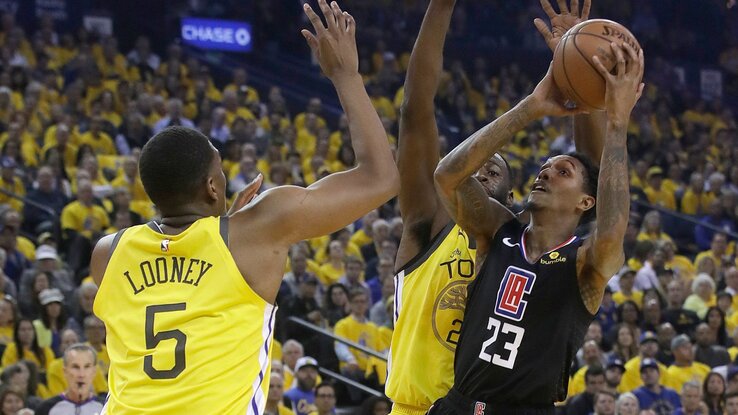 Lou Williams (labdával) sokszor szorult helyzetből is betalált Lou Williams (labdával) sokszor szorult helyzetből is betalált