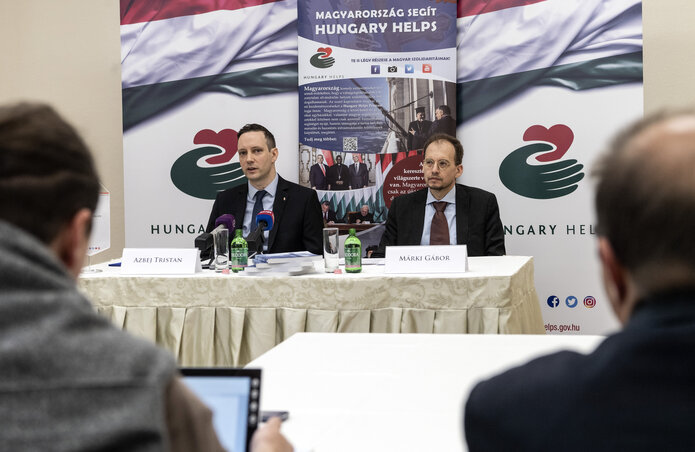 Azbej Tristan és Márki Gábor (fotó: MTI) Azbej Tristan és Márki Gábor (fotó: MTI)