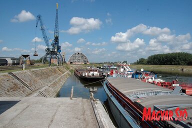 Az Újvidéki Kikötő magánosítása már majdnem fél éve tart, egyelőre azonban nem informálták a nyilvánosságot a privatizáció folyamatáról (Ótos András felvétele)