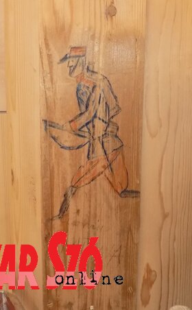 A belerajzolt katona (Fotó: Jenei Klementina) A belerajzolt katona (Fotó: Jenei Klementina)