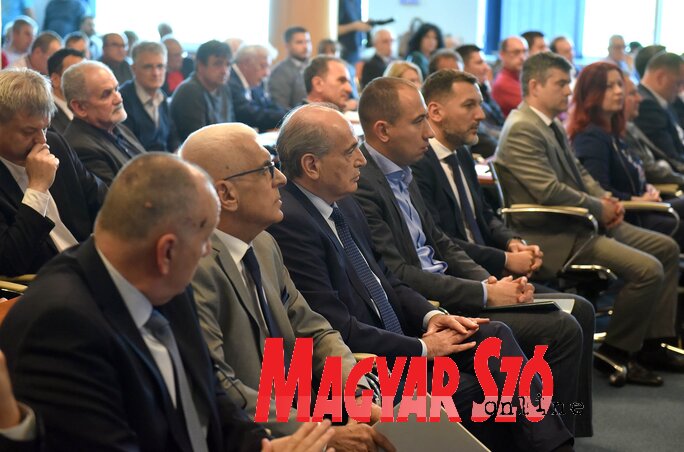 A Vajdasági Szövetkezeti Szövetség évi közgyűlése Újvidéken (Fotó: Ótos András)