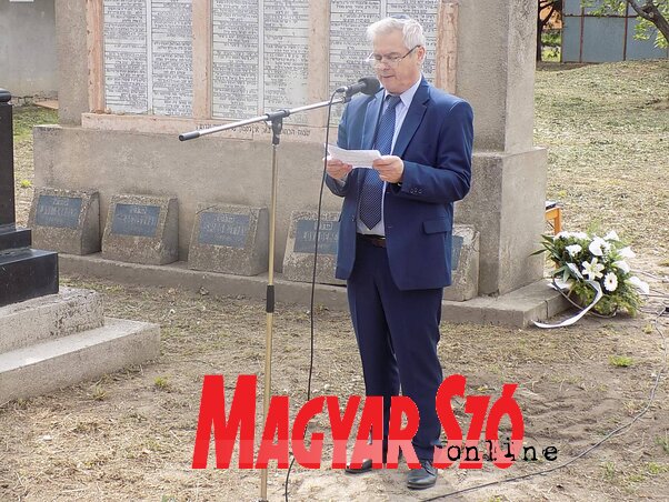 Szabados Róbert a megemlékezésen(Szögi Csaba felvétele) Szabados Róbert a megemlékezésen(Szögi Csaba felvétele)