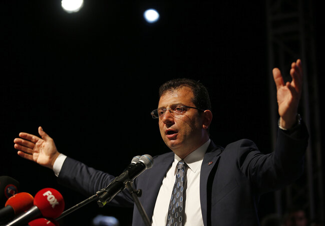 Ekrem Imamoglu isztambuli főpolgármester (Fotó: Beta/AP)