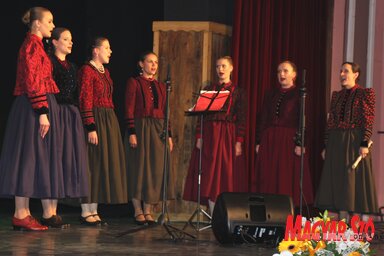A Szajkó énekegyüttes a lemezbemutató koncerten (Tóth Péter felvétele)