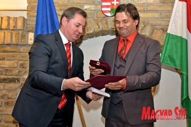 Kálló Béla átvette a Jászai Mari-díjat