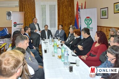 Az összejövetelen elsőként Nyilas Mihály köszöntötte az egybegyűlteket (Gergely József felvétele)