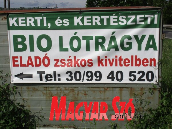 Biolótrágya zsákszámra (Fekete J. József felvétele) Biolótrágya zsákszámra (Fekete J. József felvétele)