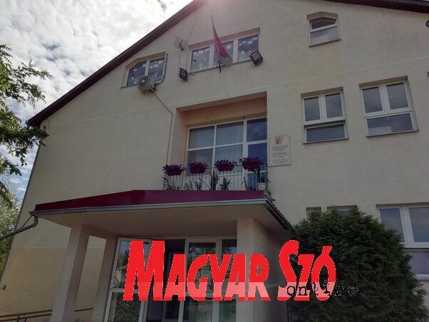 Október 10. Általános Iskola (Szalma Brigitta felvétele)