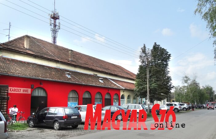 A temerini Szirmai Károly MME székháza (Góbor Béla felvétele) A temerini Szirmai Károly MME székháza (Góbor Béla felvétele)