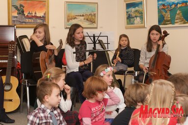 Egy Mikulás-napi rendezvény 2017-ből