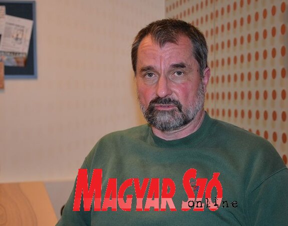 Csík Gyula zentai elektromérnök már negyvenhárom éve él „ideiglenesen” Szlovéniában Csík Gyula zentai elektromérnök már negyvenhárom éve él „ideiglenesen” Szlovéniában