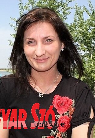 Fekete Bánov Ágnes (Kazinczy Paszterkó Diana felvétele) Fekete Bánov Ágnes (Kazinczy Paszterkó Diana felvétele)
