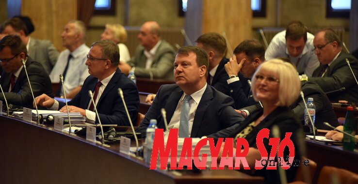 Igor Mirović elégedett a kormány munkájával (Ótos András felvétele) Igor Mirović elégedett a kormány munkájával (Ótos András felvétele)