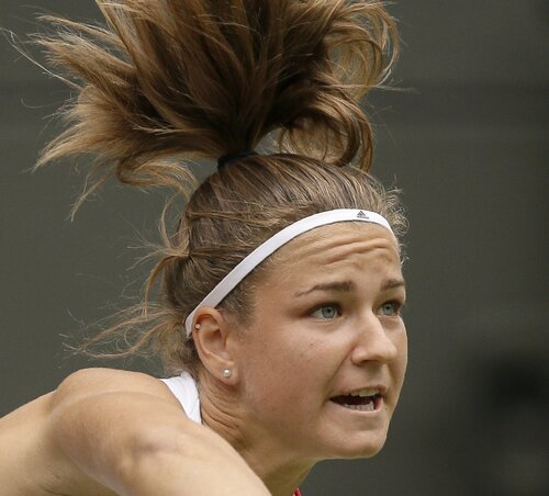 Karolína Muchovának fáradtan már nem volt esélye a negyeddöntőben (Fotó: Beta/AP)