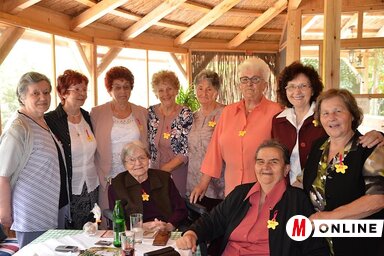 Az 1944-es pacséri korosztály hatvan éve fejezte be az általános iskolát (Kazinczy Paszterkó Diana felvétele)