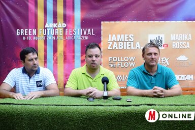 Bilicki Zoltán, Lengyel István és Juhász Tibor a sajtótájékoztatón (Fotó: Csincsik Zsolt)